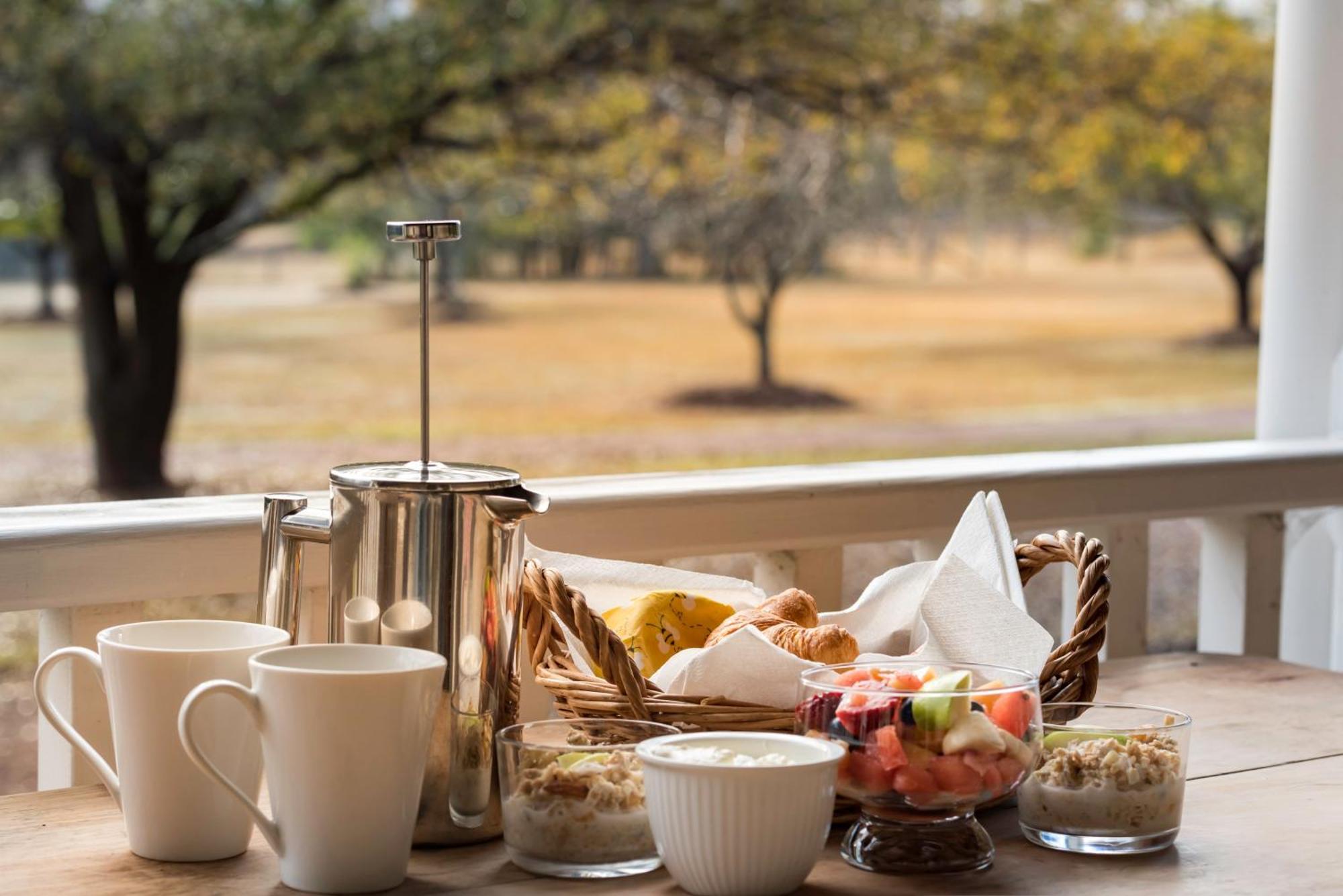 The Carriages Boutique Hotel And Vineyard Pokolbin Exterior foto