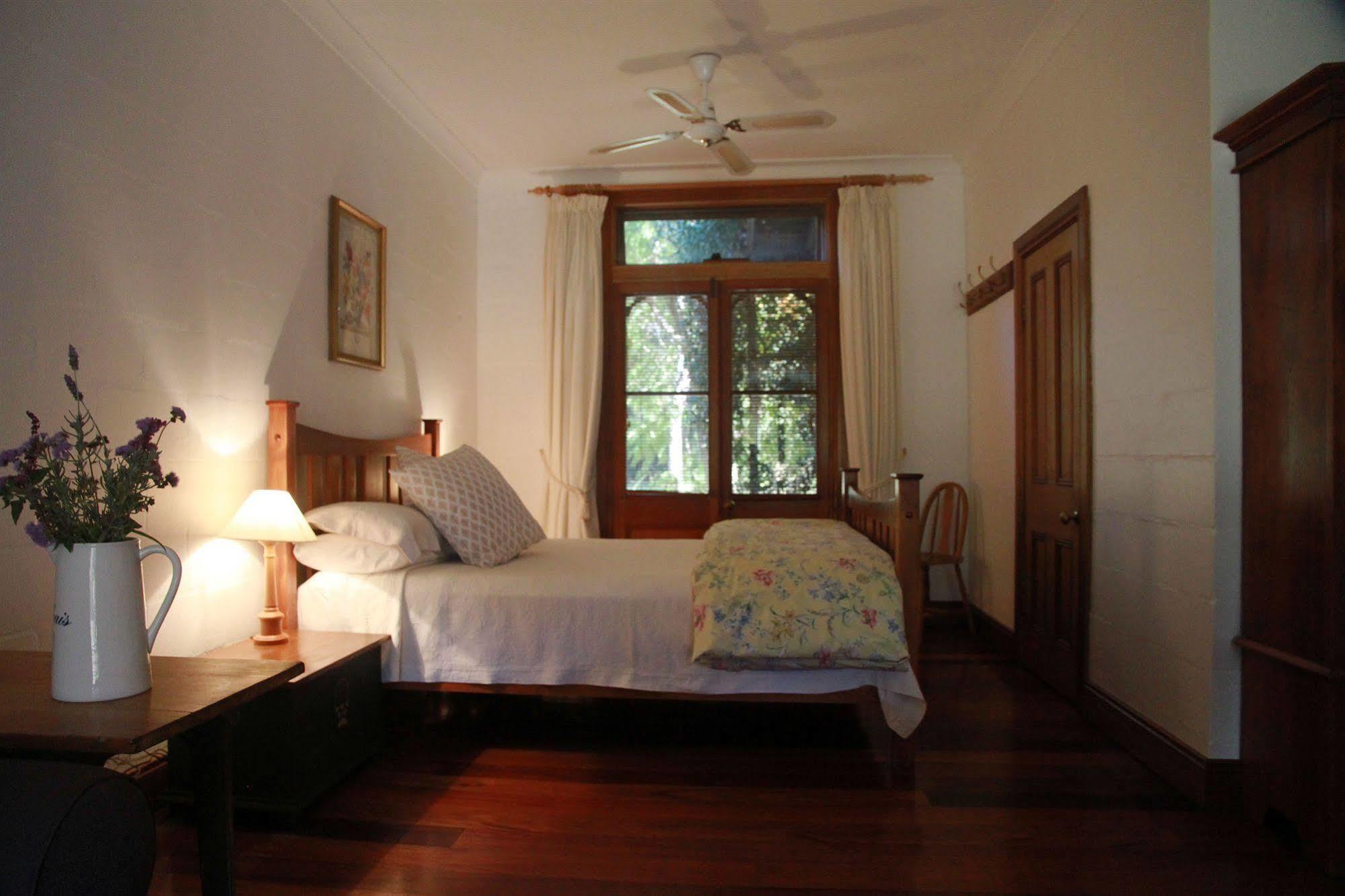The Carriages Boutique Hotel And Vineyard Pokolbin Exterior foto